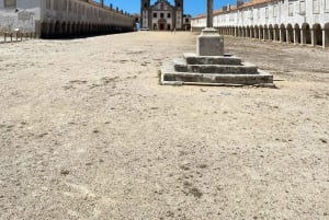 Lissabon: 2-daagse tour naar Évora, Sesimbra en Cork met wijn