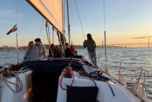 Cruzeiro de 2 horas no rio em Lisboa