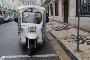 Lizbona: 2-godzinna wycieczka TukTuk z bezpłatnym odbiorem