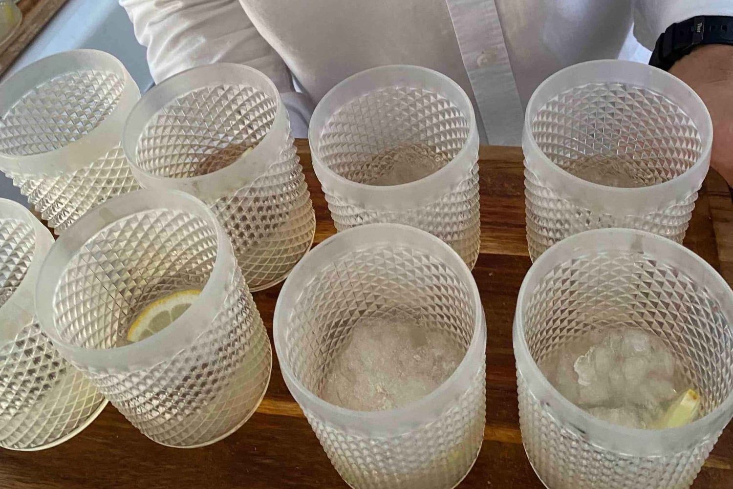 Lisboa: 2 timer båtcruise i solnedgangen med drinker