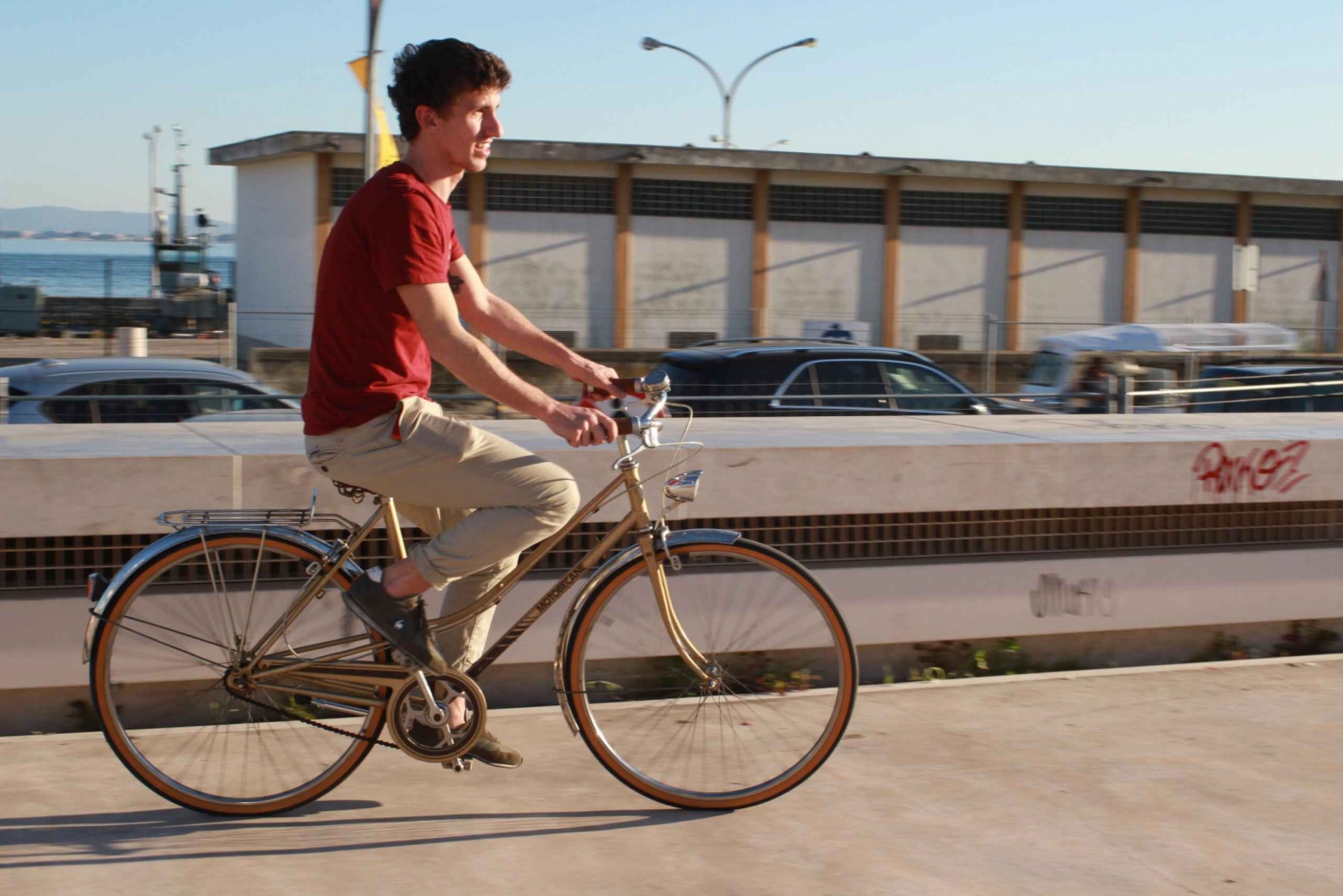 Lisbon: 3-Hour Vintage Bike Tour