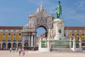 Lisbon: 3 Hours Sightseeing Tour by Eletric Car