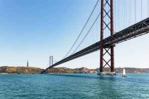 Lisbon: 72/96-Hour Hop-On Hop-Off Bus, Tram & Boat Ticket