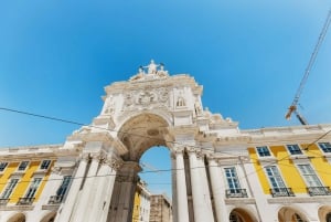 Lisbon: 72/96-Hour Hop-On Hop-Off Bus, Tram & Boat Ticket