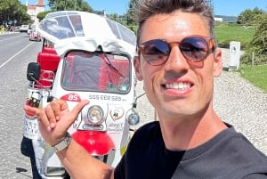 Lisbon: 90-minute Tuk Tuk city tour of Baixa, Chiado and Bairro Alto