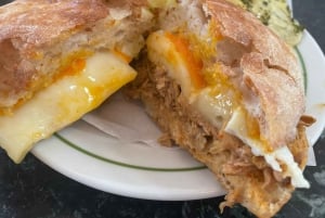 Lisbona After-Hours: Bifana Lab & Night Crawl (micro-gruppi)