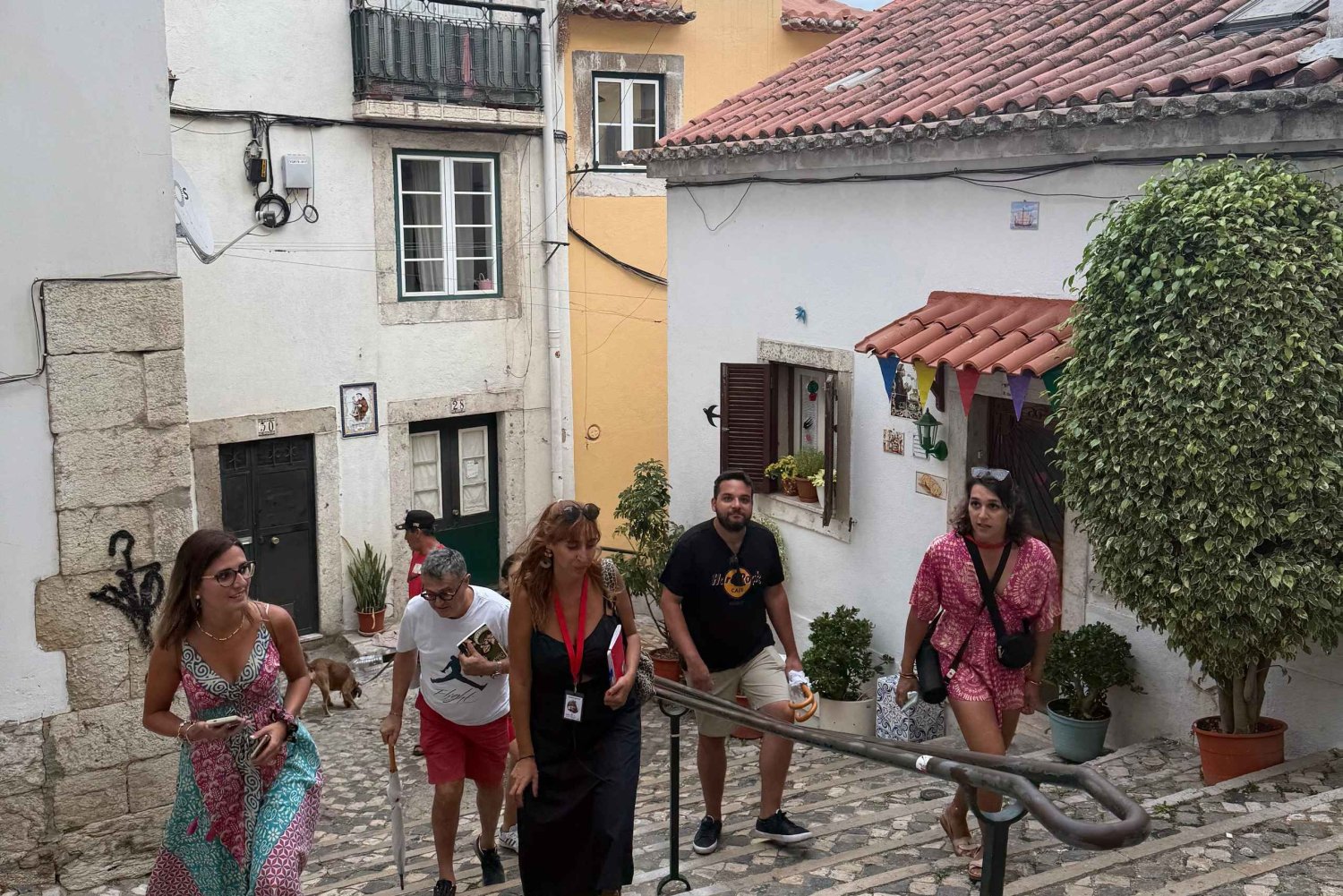 Lisbon: Alfama & Castle São Jorge (Skip-Line) Walking Tour