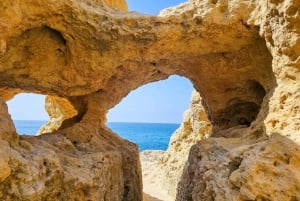 Lisboa: Algarve, cuevas de Benagil y Lagos con opción de tour en barco