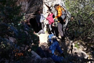 Lisbon: Arrábida Natural Park Cave Tour with Guide