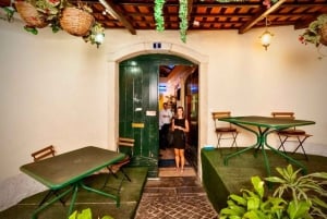 Lissabon: Fado Show, illallinen ja yökierros.