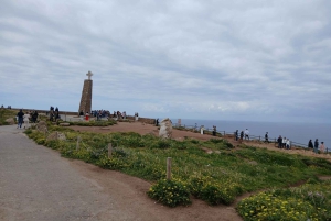 Coastal Dreams: Half-Day Sintra & Cascais Discovery