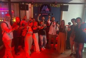Lisbon: Bairro Alto Nightlife Tour with Drinks