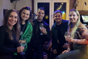 Lisbon: Bairro Alto Nightlife Tour with Drinks
