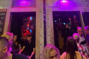 Lisbon: Bairro Alto Nightlife Tour with Drinks