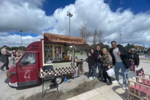 Lisbona: Belém e Fabbrica LX Tour privato in tuk tuk con prelievo