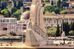 Lisbon: Belem Riverside Tuk Tuk Tour with Pastel de Nata