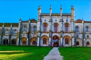 Lisbon: Belem Riverside Tuk Tuk Tour with Pastel de Nata