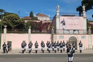 Lisbon: Belem Tour & Jeronimos Monastery Skip-the-Line Entry