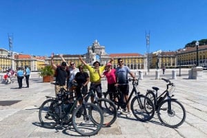 Lisbon: Bike Tour From City Center to Belem