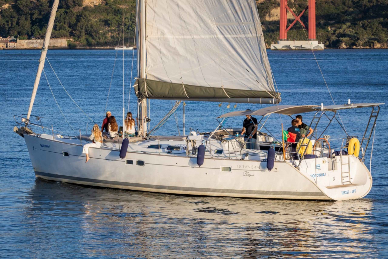 Lisbon: Boat Tour - the most Comfortable Sailboat