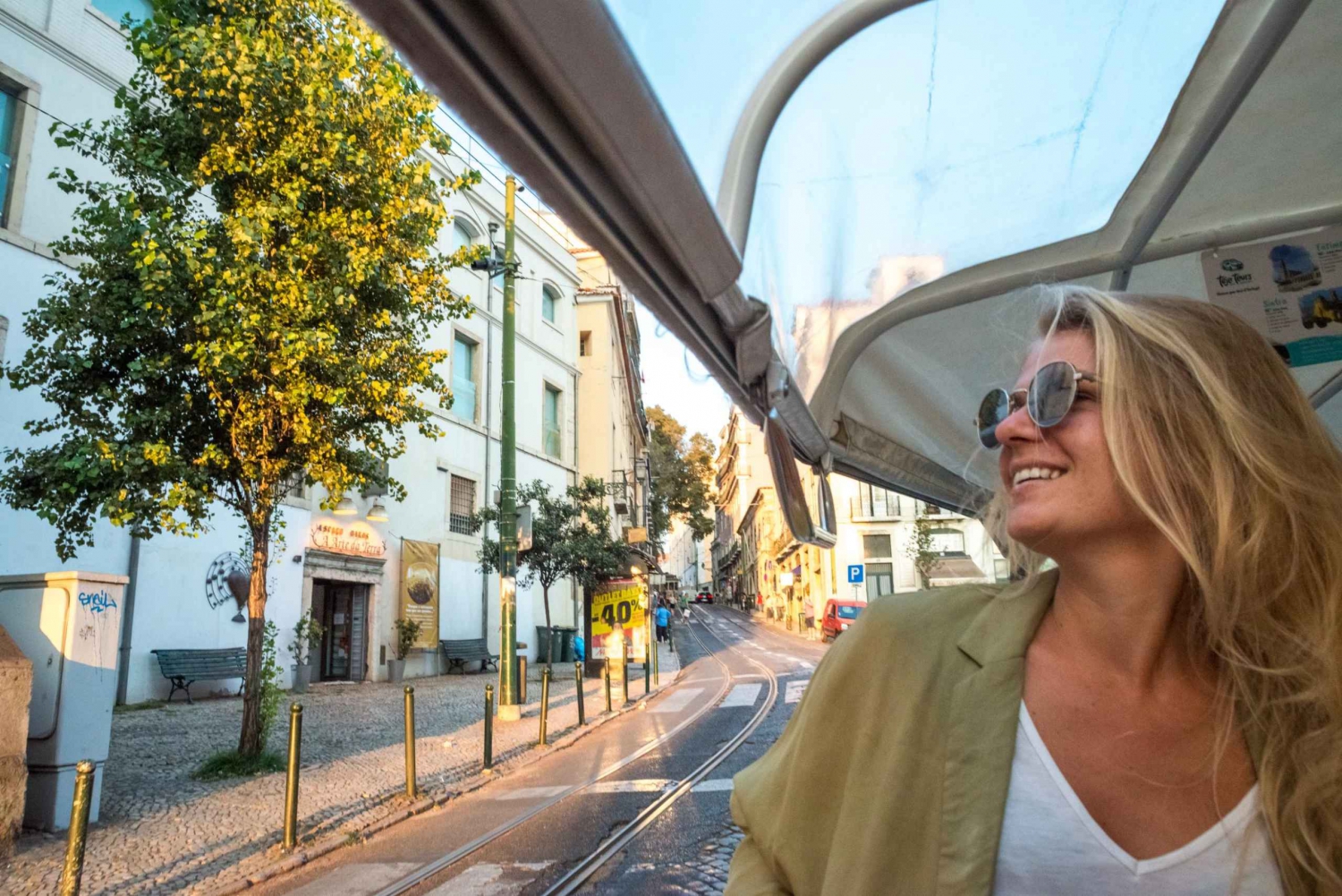 Lisbon by Tuk Tuk Guided Tour: City of Neighborhoods