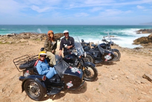 Lisbon : Cascais-Cabo da Roca Motorcycle side-car Tour 2H
