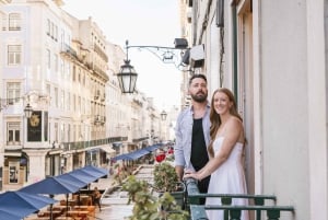 Lissabon: Filmisches Fotoshooting mit einem lokalen Fotografen