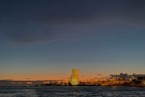 Lisbon: City Boat Cruise Daytime/Sunset/Night with Champagne