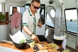 リスボン・コーヒークルーズ ― 豪華船、パステル・デ・ナタ＆イルカ