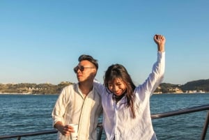 Lisboa: Cruzeiro até à praia com churrasco, bar aberto e música