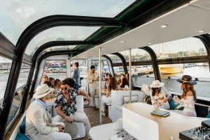 Lisbon: Daytime and Sunset Cultural Boat Tour with Open Bar