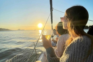 Lisbona: Tour di un giorno e di un tramonto sul fiume Tago