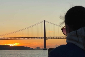 Lisbona: Tour di un giorno e di un tramonto sul fiume Tago