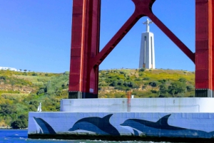 Lissabon: Dag- eller solnedgångskryssning med historia och vin