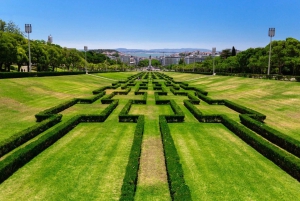 Lisbon: Discover Lisbon City wonders on a Private day tour!