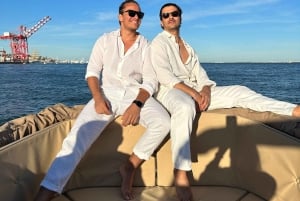 Cruzeiro exclusivo ao pôr do sol em Lisboa – pizza e open bar