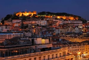 Lissabon: Fado Show Fado Show, middag och stadsvandring med lokal guide
