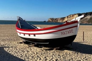 リスボン：ファティマ、バタルハ、ナザレ、オビドス（ジンジャ酒テイスティング付き）