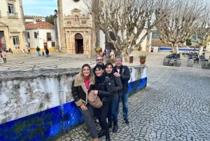 リスボン：ファティマ、バタルハ、ナザレ、オビドス（ジンジャ酒テイスティング付き）