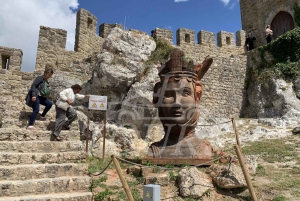 リスボン：ファティマ、ナザレ、オビドス、ミラ・デ・アイレ プライベートツアー