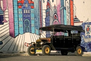 Lisbon: Food and Wine Tasting 4-Hours Tuk Tuk Tour