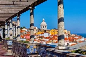 Lisbon: Food and Wine Tasting 4-Hours Tuk Tuk Tour