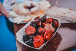 Lisbon: Food & Wine Tour in Cacilhas & Almada Neighborhoods