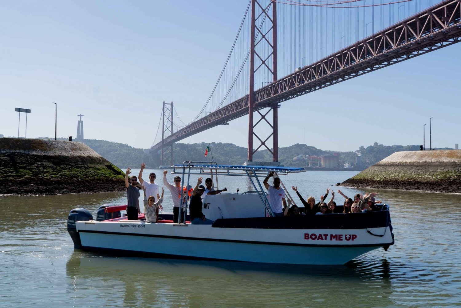 Lisbon: “Golden Hour” Sunset Cruise with a Local Guide