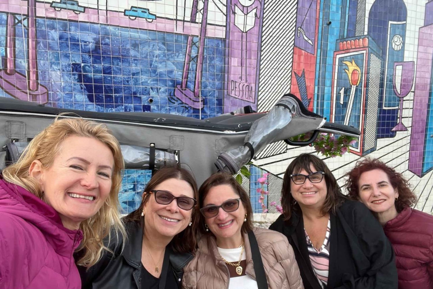 Lissabon: Geführte Eco Tuk Tuk Sightseeingtour