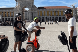 Lisbona: Tour guidato in segway lungo il fiume