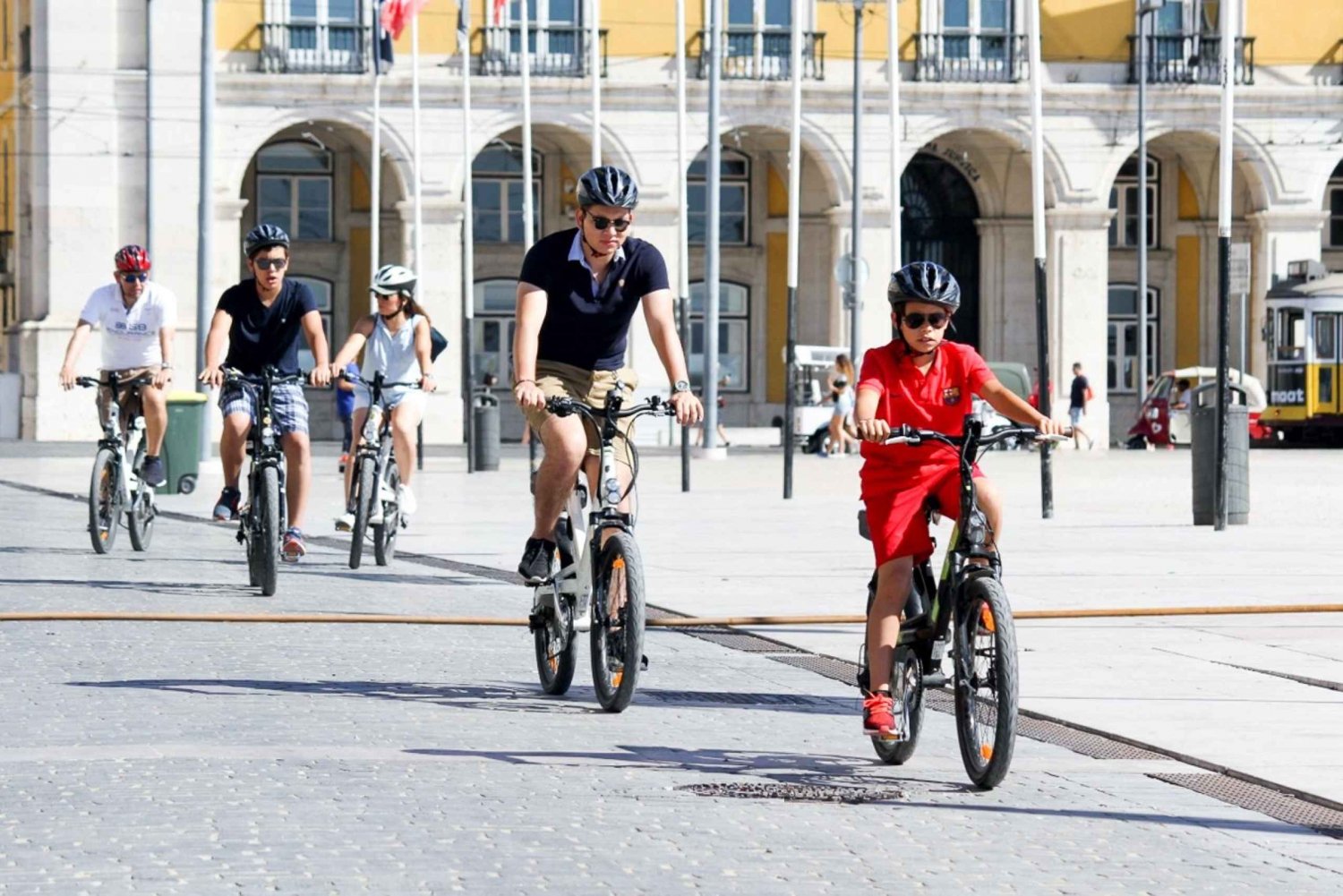 Lisbona: tour guidato del centro di Belém in e-bike