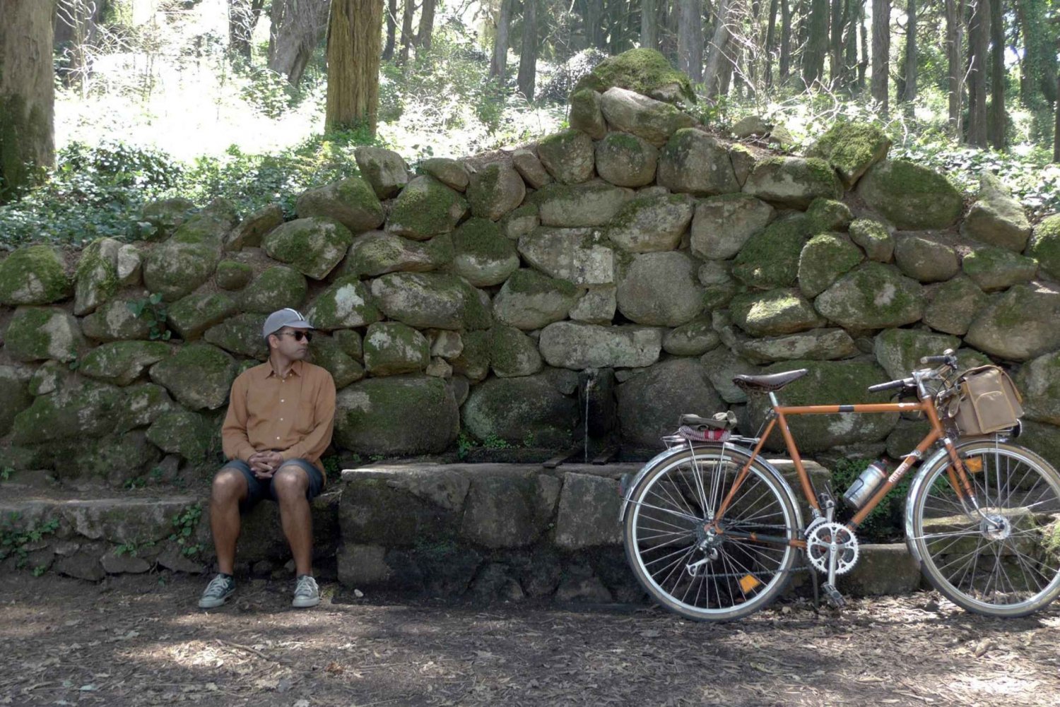 Lissabon: Monsanton puiston opastettu kierros Vintage Bike -pyörällä.
