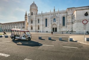 Lisbon: Guided Tuk-Tuk Tour with Hotel Pickup