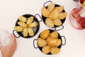 LISBON DAILY TOUR in a Vintage Jeep with FOOD&DRINK Tastings